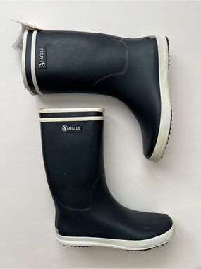 Kids Aigle Lolly Pop Boots in Marine Blanc / Size EU 35